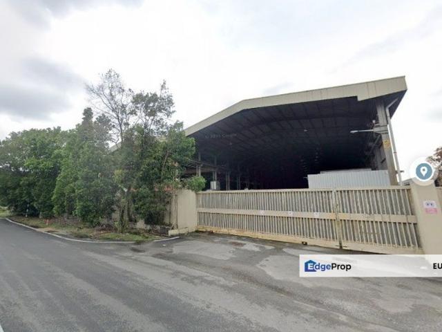 Warehouse for rent in Sendayan Village, Negeri Sembilan