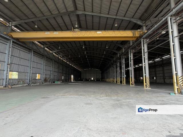 Warehouse for rent in Sendayan Village, Negeri Sembilan