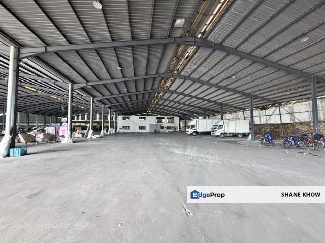 Warehouse for rent in Sendayan Village, Negeri Sembilan