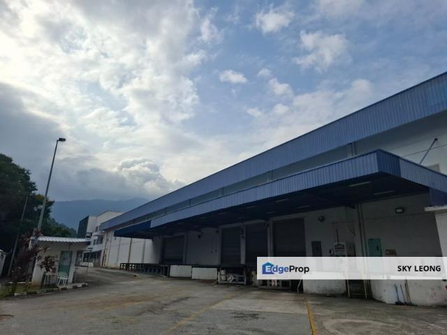 Warehouse for rent in Sendayan Village, Negeri Sembilan
