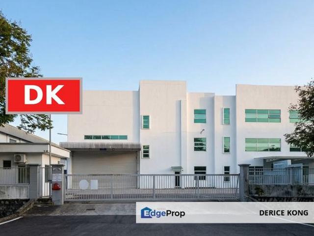 Warehouse for rent in Sendayan Village, Negeri Sembilan