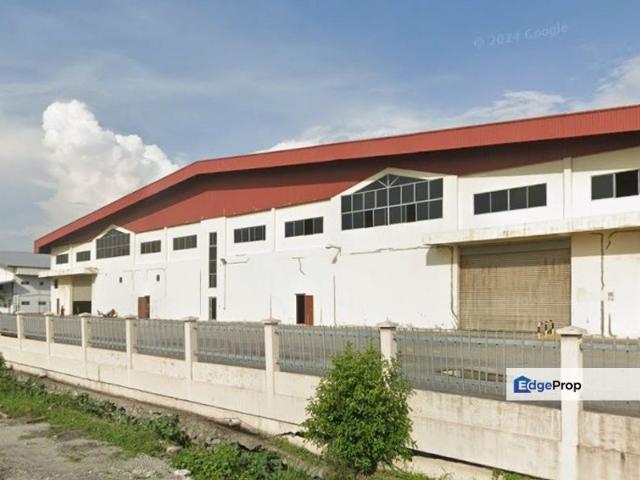 Warehouse for rent in Sendayan Village, Negeri Sembilan
