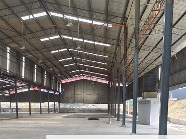 Warehouse for rent in Sendayan Village, Negeri Sembilan