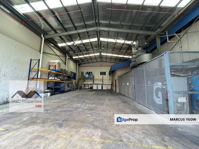 Warehouse for rent in Sendayan Village, Negeri Sembilan