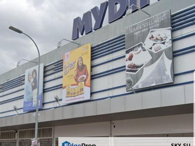 Shop for sale in Senawang, Seremban