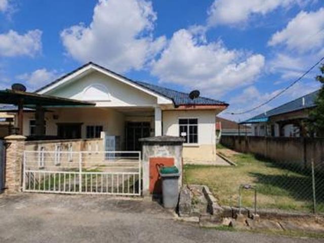 Residential House for sale in Sendayan Village, Negeri Sembilan