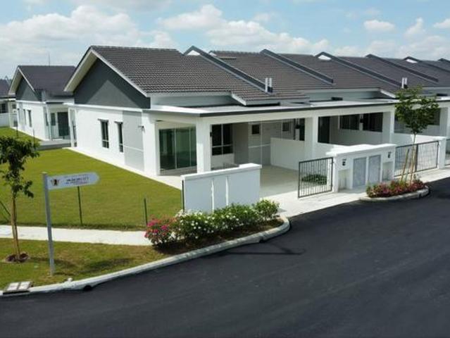Terraced House for sale in Sendayan Village, Negeri Sembilan