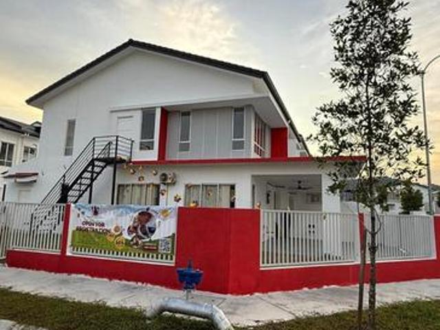 Terraced House for sale in Sendayan Village, Negeri Sembilan