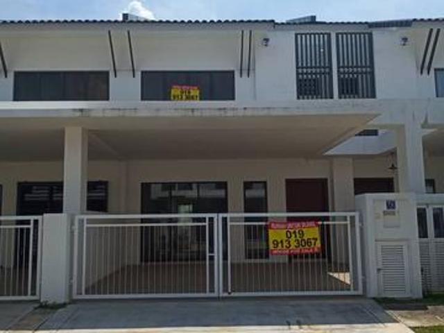 Terraced House for sale in Sendayan Village, Negeri Sembilan