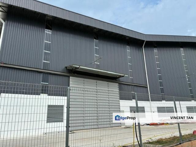Warehouse for rent in Sendayan Village, Negeri Sembilan