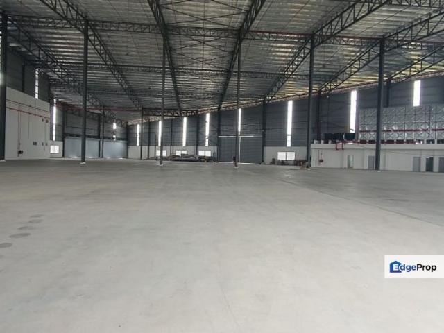 Warehouse for rent in Sendayan Village, Negeri Sembilan