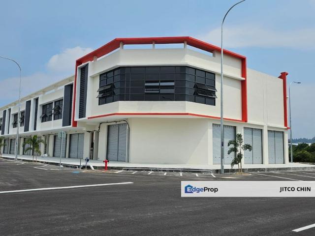 Warehouse for rent in Sendayan Village, Negeri Sembilan