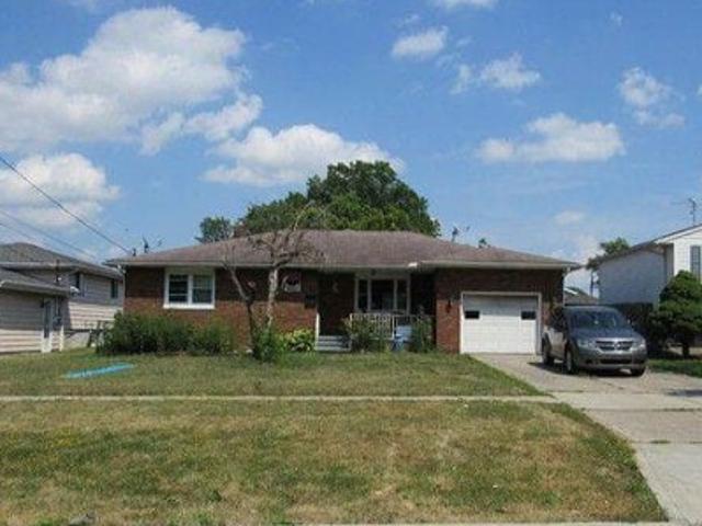 House for sale in Lorain, Lorain County