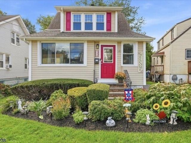 House for sale in Dumont, Bergen County