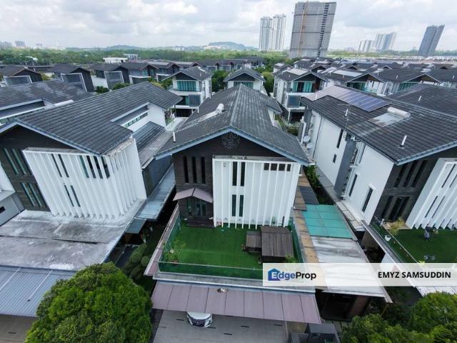 House for sale in Bandar Baru Permas Jaya, Kampung Senibong