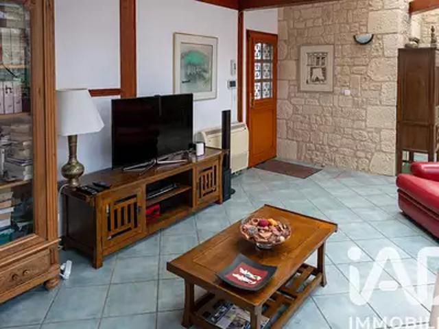 Maison vente à Garnes, Senlisse