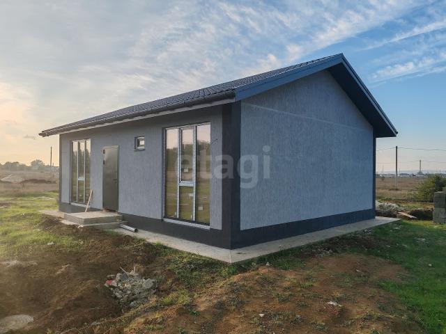 Квартира продажа в Сенной, Краснодарский Край