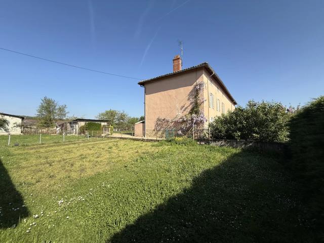 Maison vente à Mâcon, Senozan