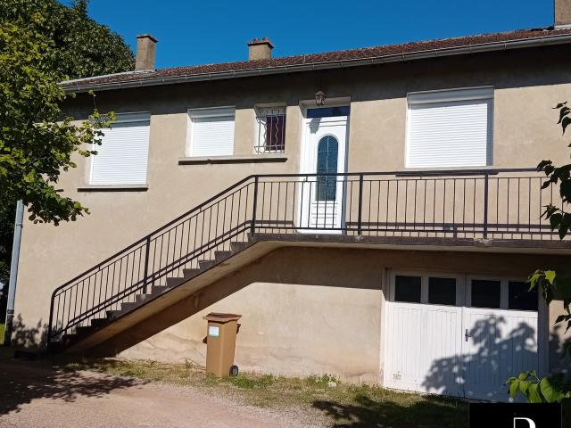 Maison vente à Mâcon, Saint-martin-belle-roche