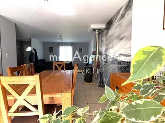 Maison vente à Montargis, Courtenay