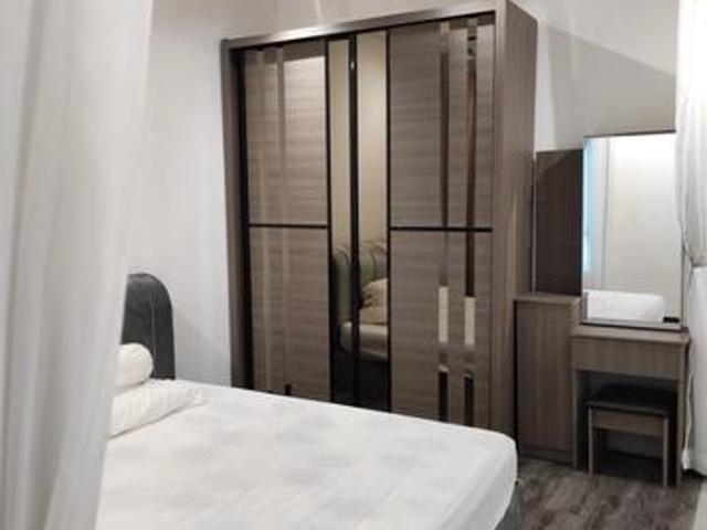 Serviced Residence for sale in Wellesley, Penang