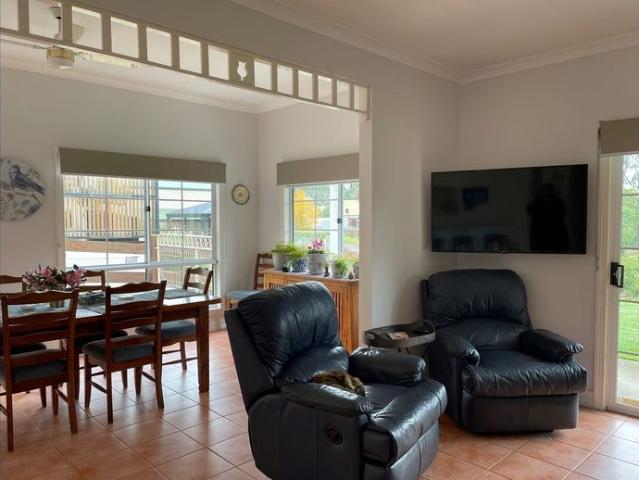 House for rent in Woodend, Victoria