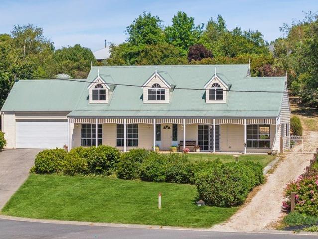 House for rent in Woodend, Victoria