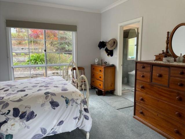 House for rent in Woodend, Victoria