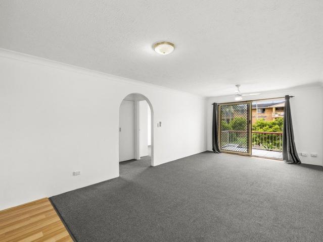 Apartment for rent in Palm Beach, Gold Coast City