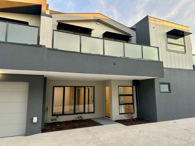 Townhouse for rent in Camerons Creek, Victoria