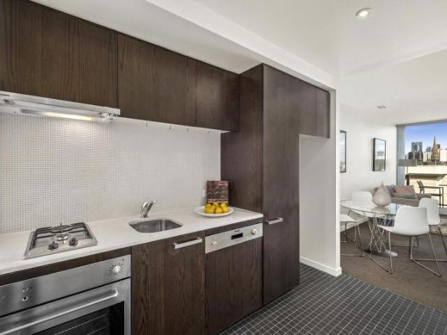 Apartment for rent in East Melbourne