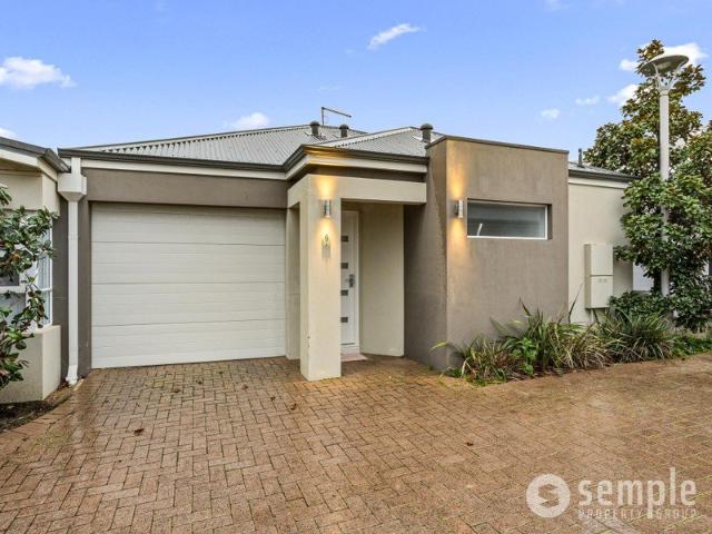 Apartment for sale in Beeliar, Western Australia