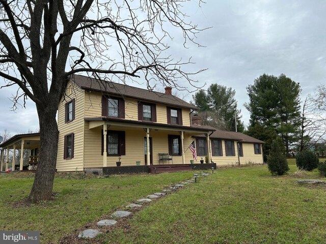 House for sale in Berryville