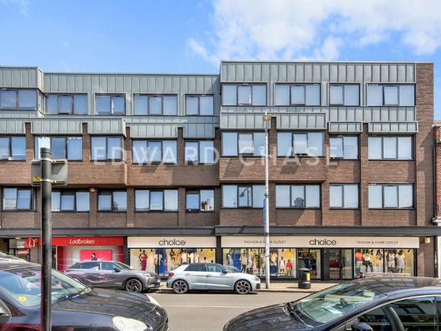 Apartment for rent in Barkingside, Greater London