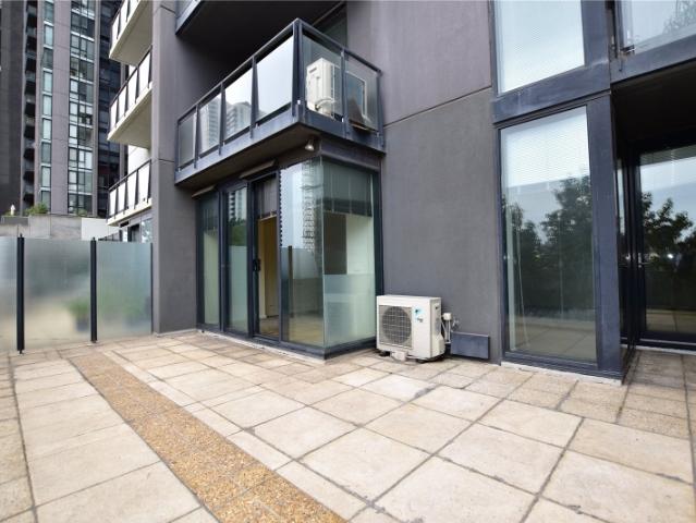 House for rent in Southbank, Melbourne
