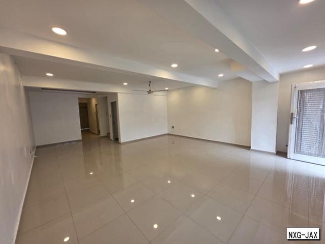 Terraced House for sale in Bandaraya Klang, Klang