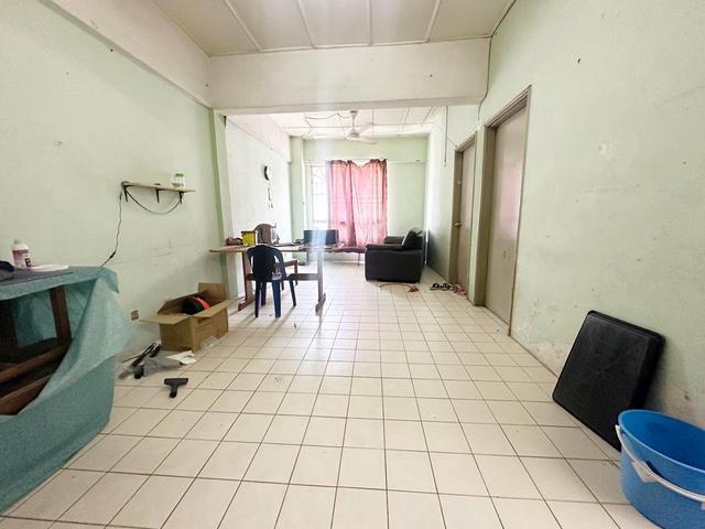 Flat for sale in Port Klang, Selangor