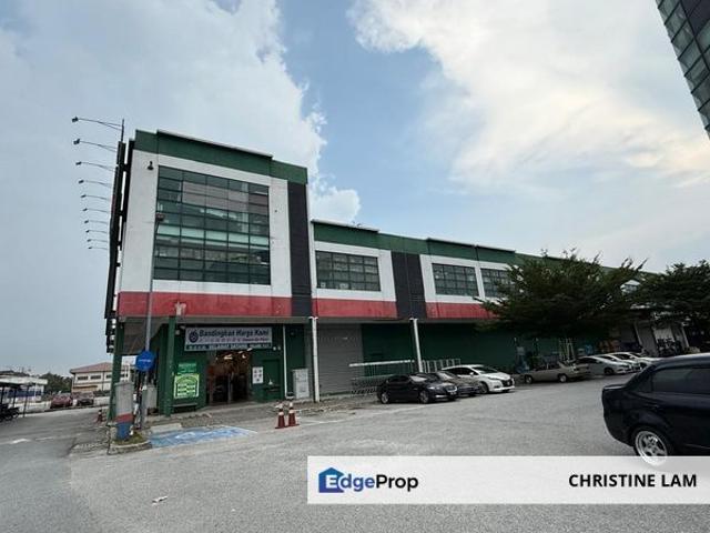 Warehouse for sale in Petaling, Alam Impian