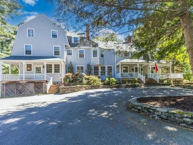 House for sale in York Harbor, York