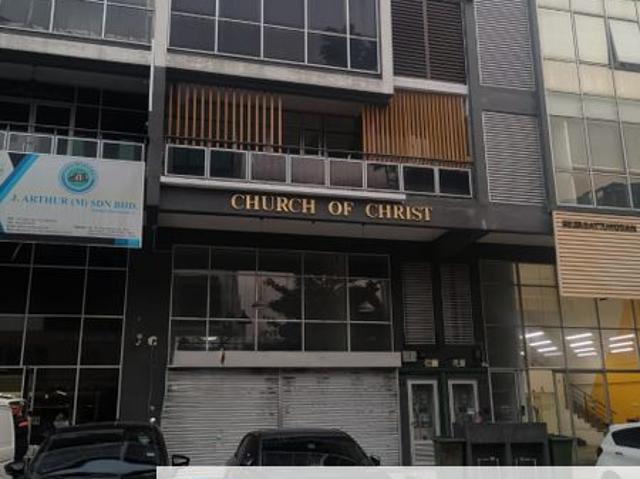 Shop for rent in Kuala Lumpur, Country Heights Damansara