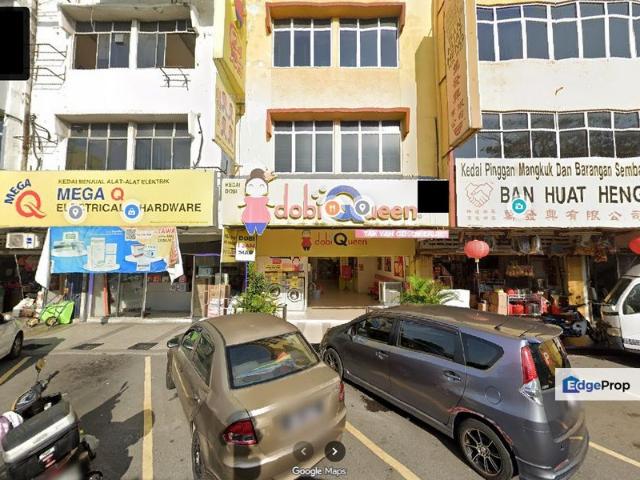 Shop for rent in Country Heights Damansara, Kuala Lumpur