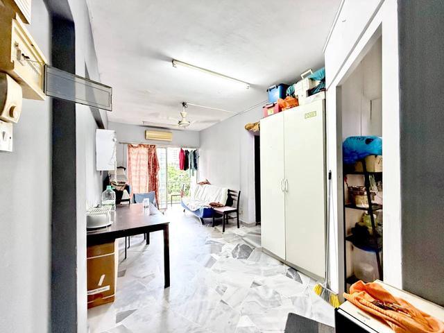 Apartment for sale in Country Heights Damansara, Kuala Lumpur