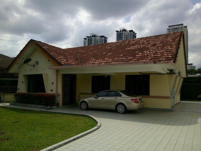 Bungalow for rent in Country Heights Damansara, Kuala Lumpur