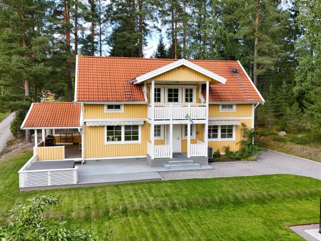 Villa till salu i Bollnäs, Gävleborg
