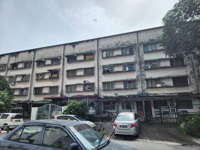 Apartment for sale in Country Heights Damansara, Kuala Lumpur