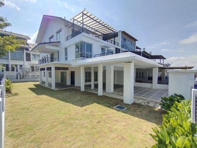 Residential House for sale in Sepang, Tanjong Sepat