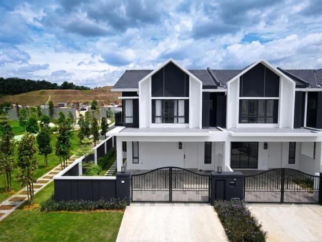 Terraced House for sale in Tanjong Sepat, Selangor