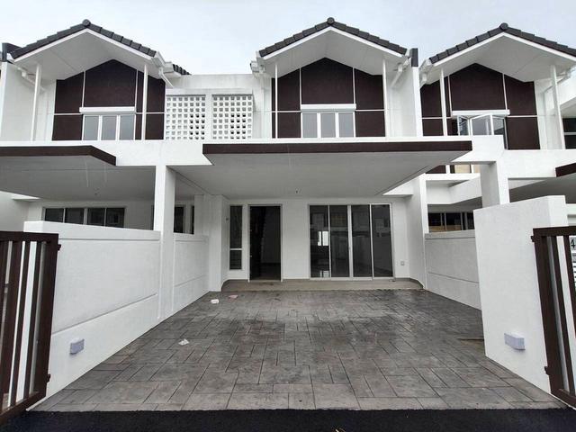 Terraced House for sale in Sepang, Tanjong Sepat