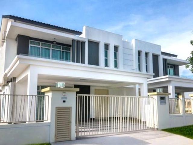 Terraced House for sale in Tanjong Sepat, Selangor