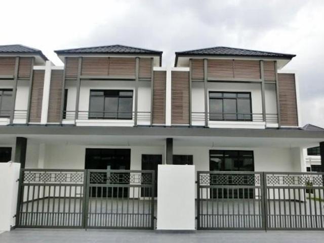 Terraced House for sale in Sepang, Tanjong Sepat